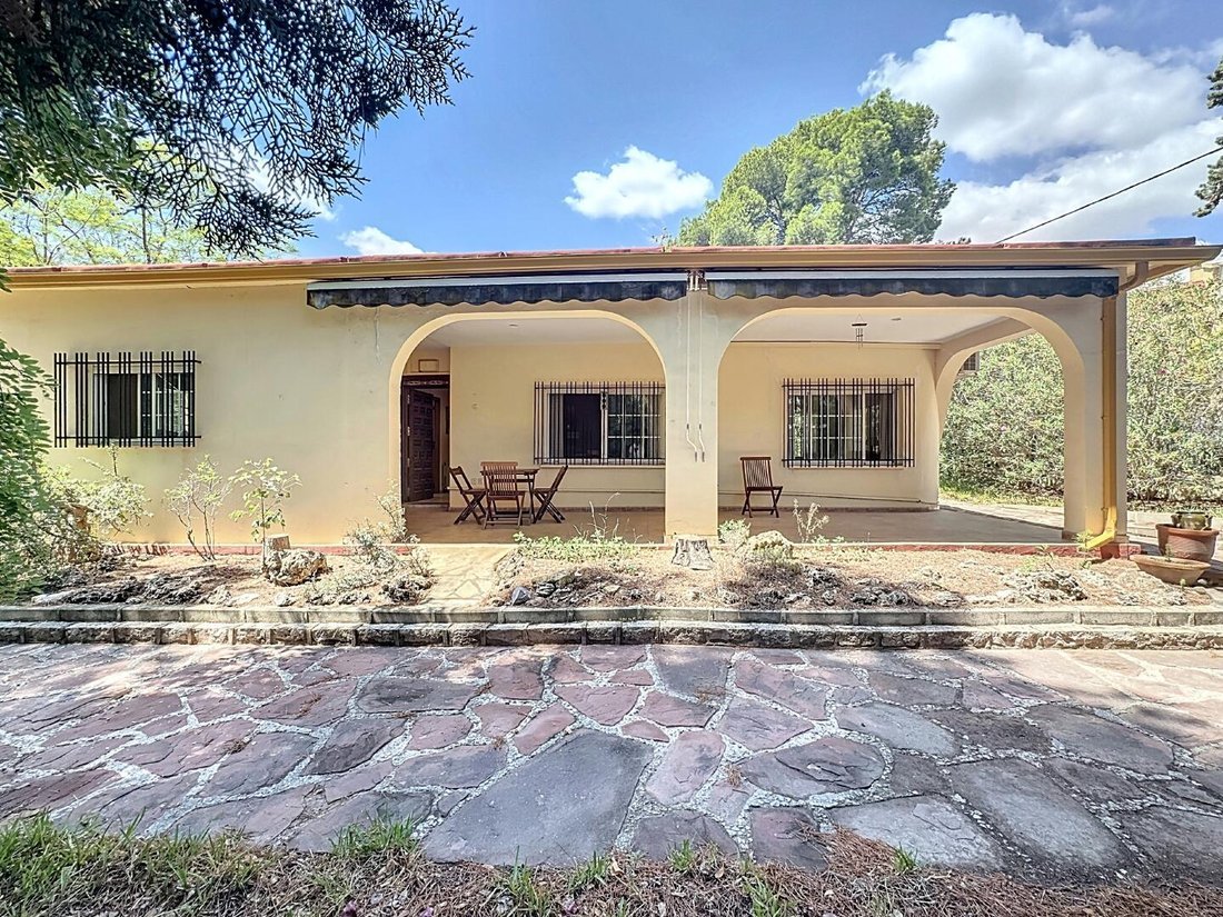 Chalet-en-Venta-en-el-plantio-paterna-1