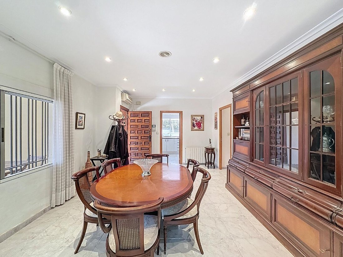 Chalet-en-Venta-en-el-plantio-paterna-11