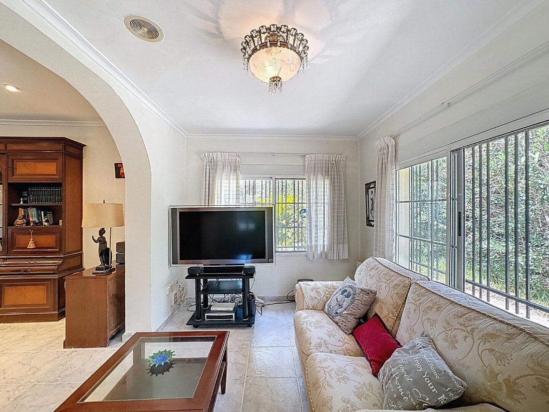 Chalet-en-Venta-en-el-plantio-paterna-13