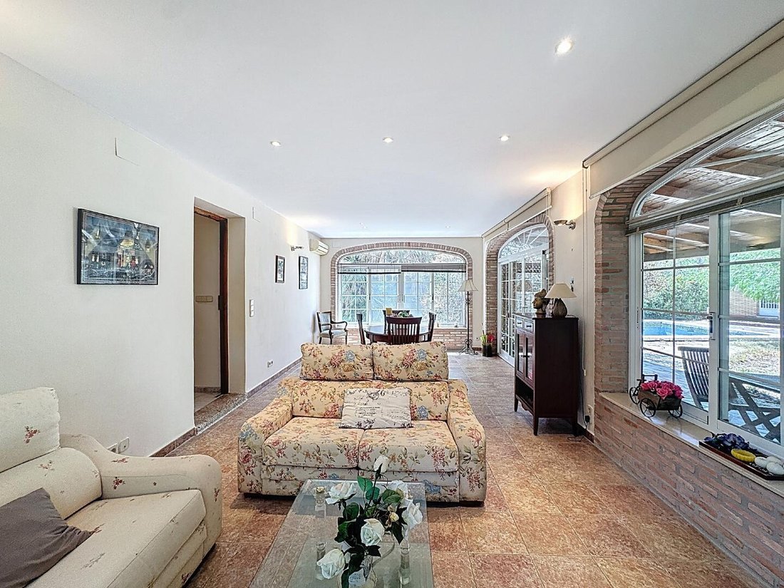 Chalet-en-Venta-en-el-plantio-paterna-23