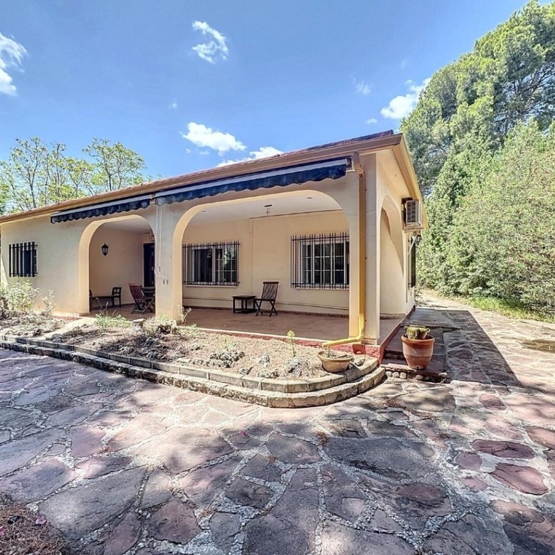 Chalet en Venta en el plantío - paterna