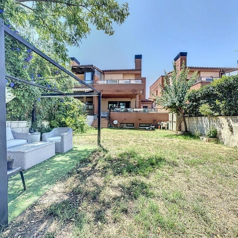 Pareado en Venta en torre en conill - bétera