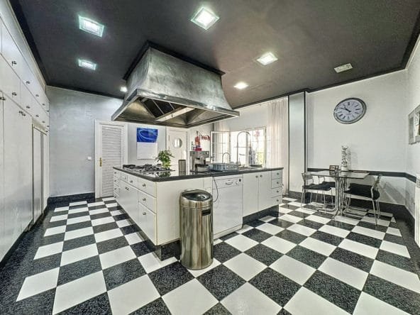 Casas_en_venta_en_El-Bosque_Chiva-32