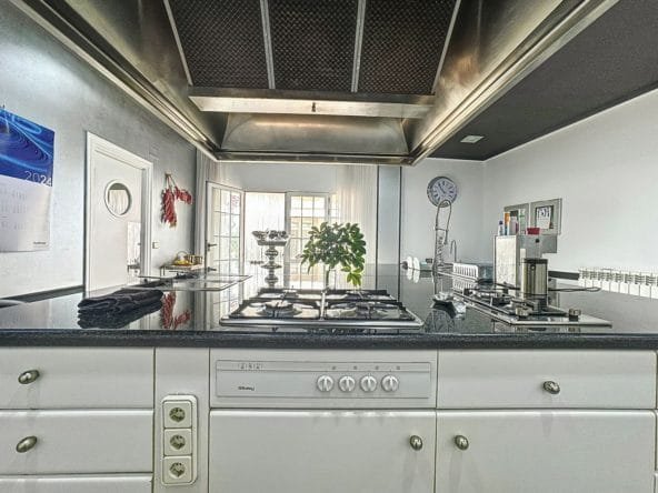 Casas_en_venta_en_El-Bosque_Chiva-35
