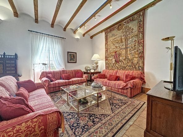 Casas_en_venta_en_El-Bosque_Chiva-5