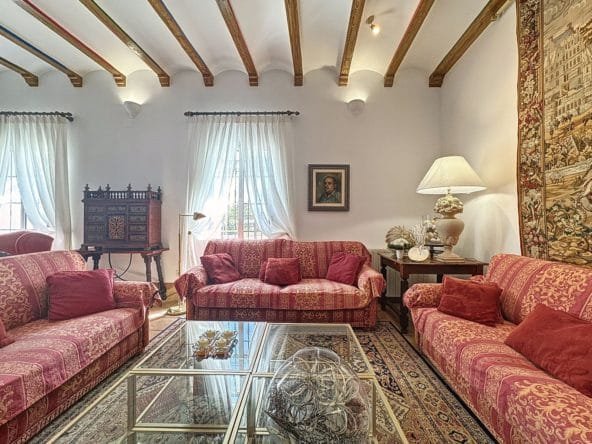 Houses_for_sale_in_El-Bosque_Chiva-7