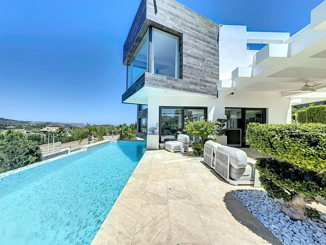 Inmobiliaria Villa en Javea - Zona Cansalades - Inmobiliaria en Valencia
